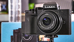 Panasonic Lumix G100: la mirrorless tascabile