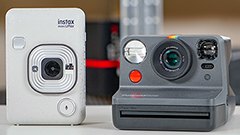 Fotografia istantanea, due filosofie a confronto: Polaroid Now e Fuijifilm Instax Mini LiPlay