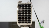 Lanciato in orbita un satellite di Canon con tre fotocamere, due consumer
