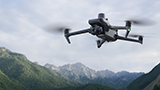 DJI Mavic 3 Cine Premium Combo: per l'Amazon Prime Day 1.000 euro di sconto per il nuovo drone