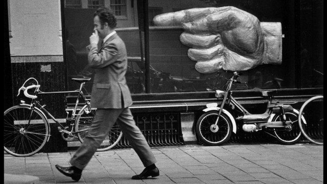 Chi era Elliott Erwitt e perché è stato così impor &hellip;