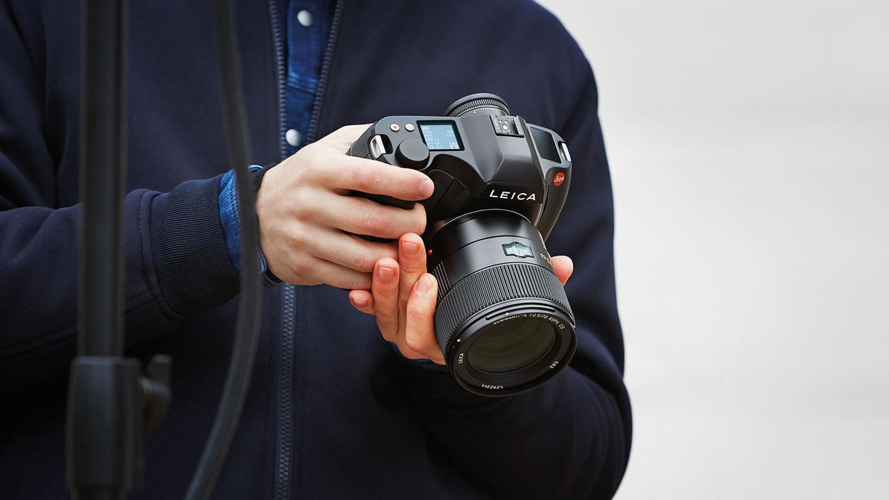 Leica S3: una medio formato da 64 MP a circa 19 mila euro