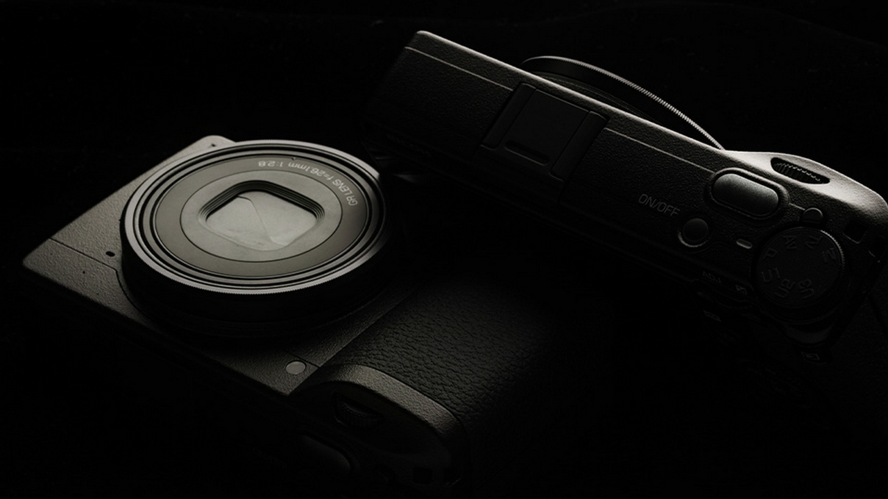 Ricoh GR III HDF および Ricoh GR IIIx HDF: HDF フィルターを内蔵したカメラ
