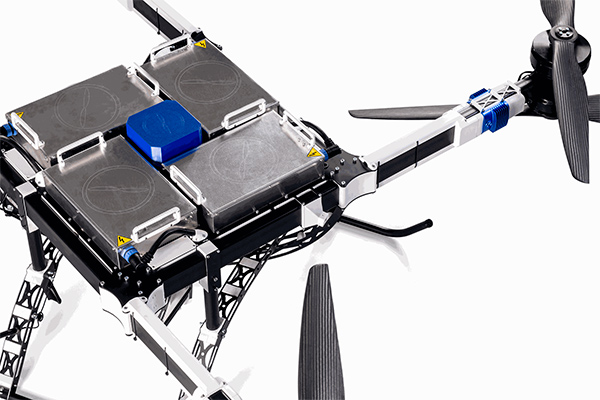 FlyingBasket FB3: quadricottero con payload fino a 100kg batterie