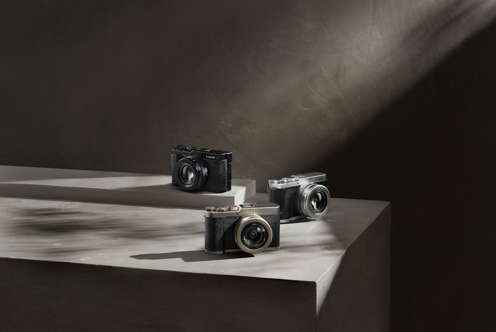 LUMIX L10
