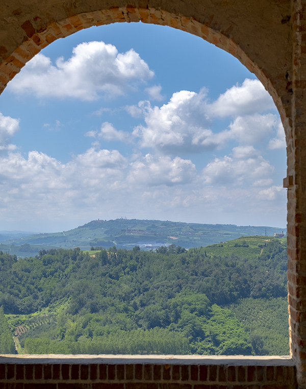 Castello Roero di Monticello d’Alba Panorama